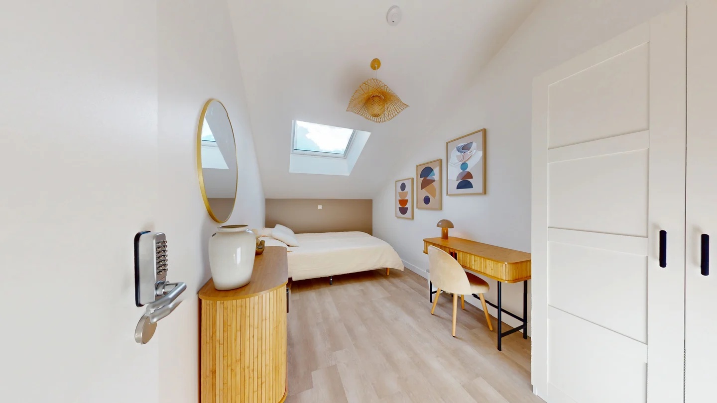  Room 13  -  Gena  - Gallery -  2