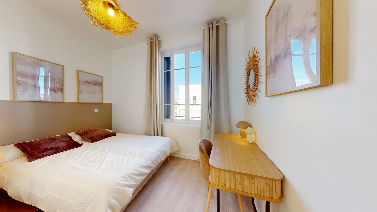  Room 9  -  Gena  - Gallery -  1