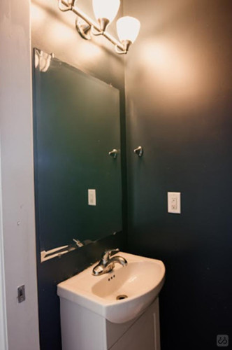 Spacious Comfortable House three blocks away from China Creek North Park Home