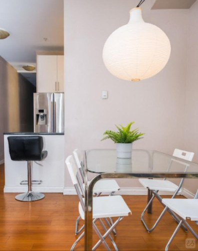 East Broadway Home - Gallery - 9