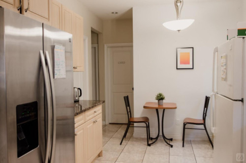 Spacious Comfortable House near The Crystal Mall
