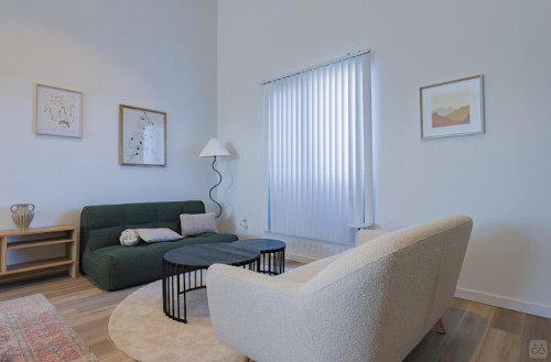 Stainsbury Home - Gallery - 34