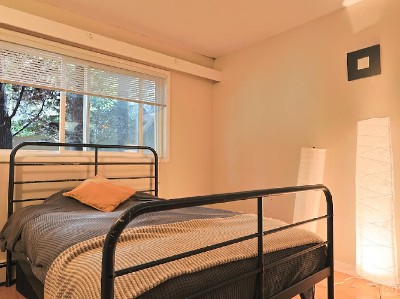 Flex Room - 3