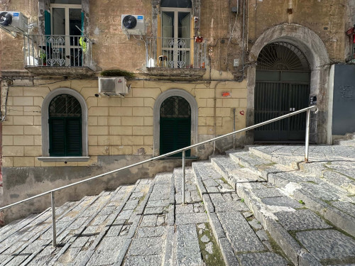 Apartment in Salita San Maria Apparente, Napoli for 49 m² with 1 bedroom