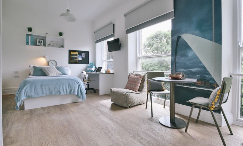  Classic Smaller Studio  -  Claremont Place  - Gallery -  3