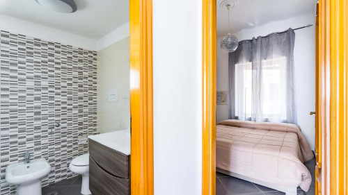 Revolutionary Apartment near Duomo Station - Gallery - 21