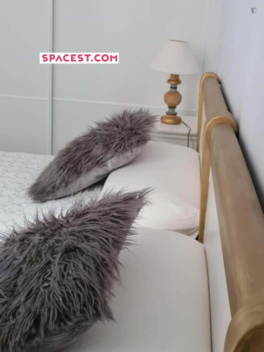 Apartment in Calle Linares Rivas, Gijón with 2 bedrooms - Gallery - 10