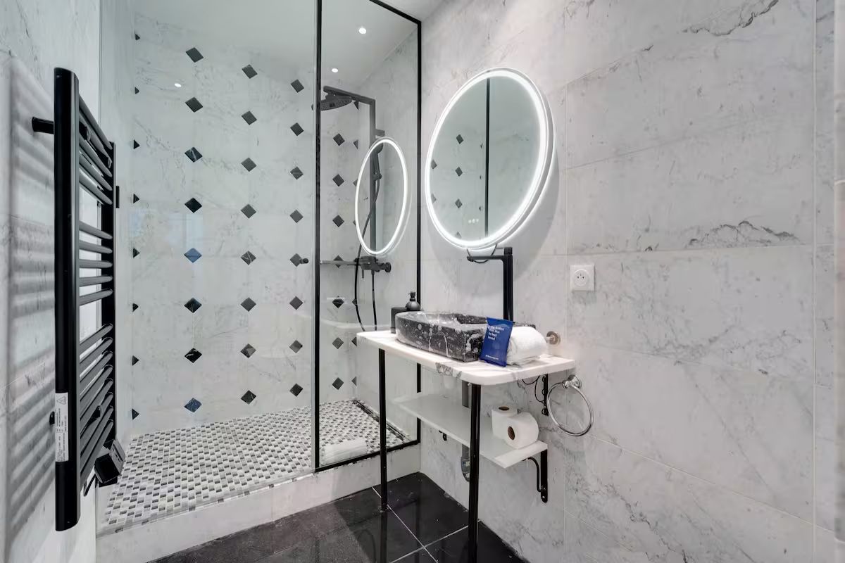 Modern 2-Bedroom/4-Person Apartment - Montaigne - Modern 2-bedroom/4-person apartment - Montaigne - Gallery - 2