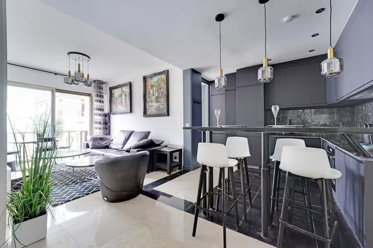  Modern 2-Bedroom/4-Person Apartment - Montaigne  -  Modern 2-bedroom/4-person apartment - Montaigne  - Gallery -  11