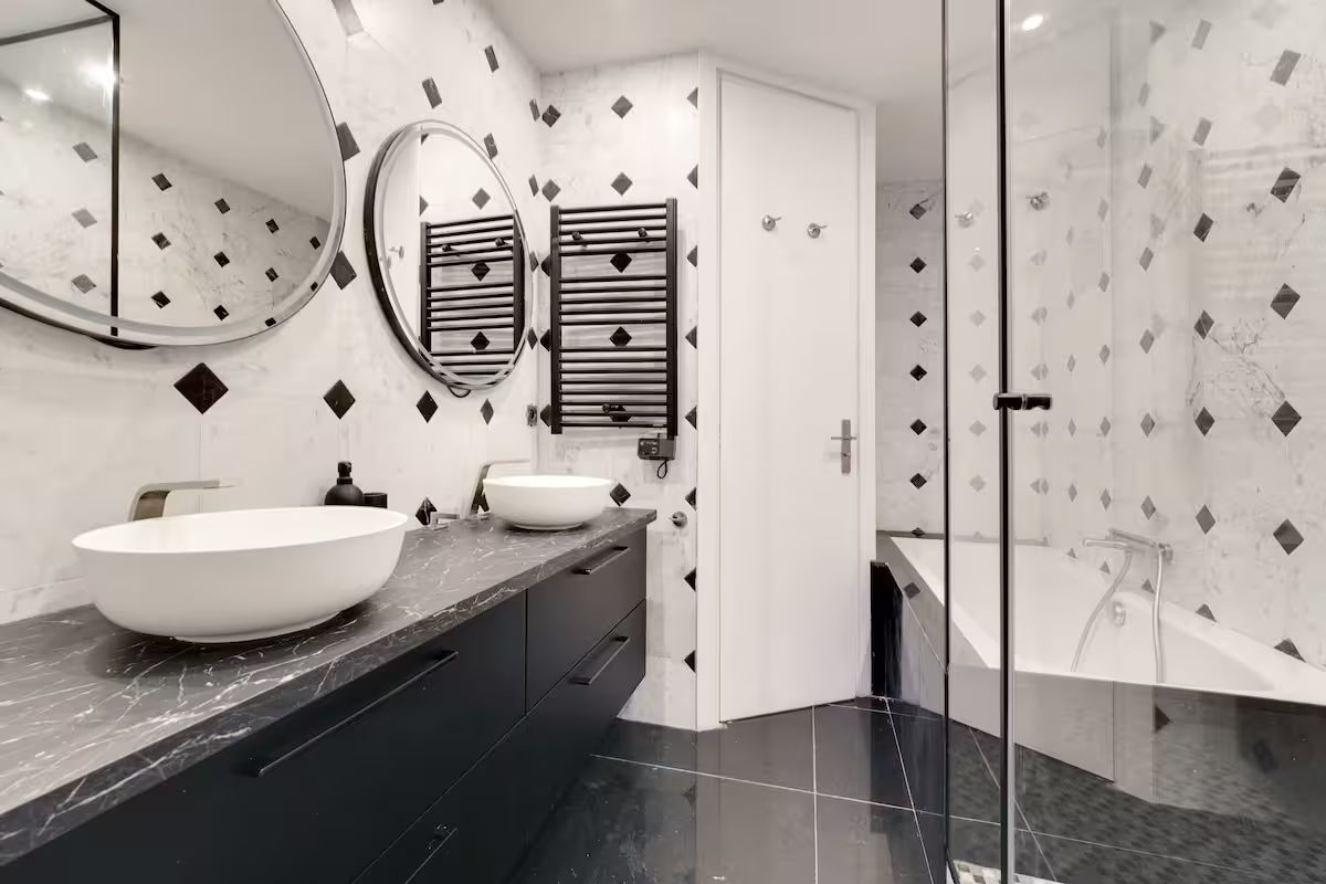 Modern 2-Bedroom/4-Person Apartment - Montaigne - Modern 2-bedroom/4-person apartment - Montaigne - Gallery - 3