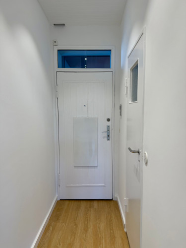 First occupancy after extensive renovation – bright apartment with balcony in Berlin-Charlottenburg  - Gallery -  5