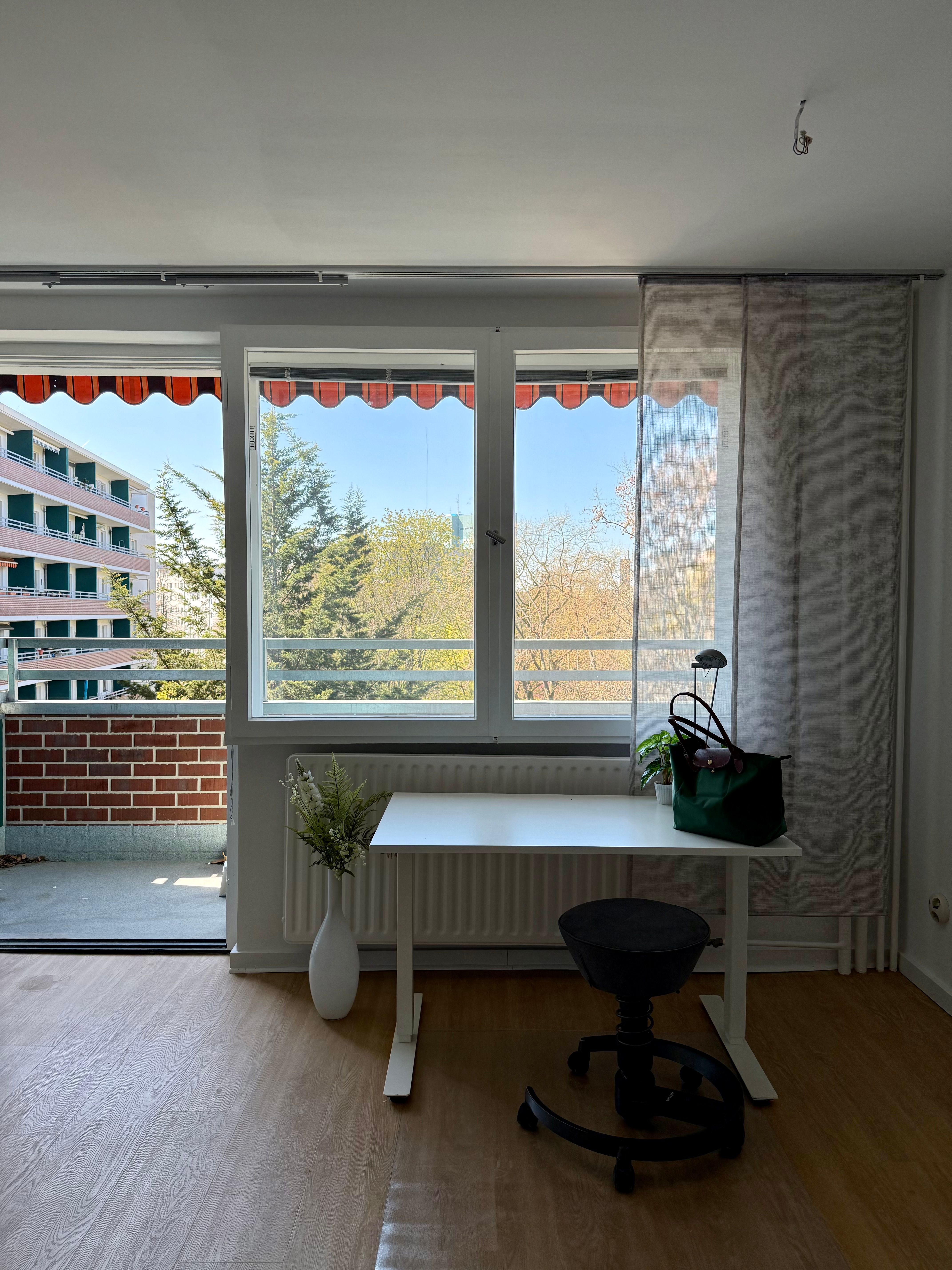  First Occupancy After Extensive Renovation – Bright Apartment With Balcony In Berlin-Charlottenburg  -  First occupancy after extensive renovation – bright apartment with balcony in Berlin-Charlottenburg  - Gallery -  7