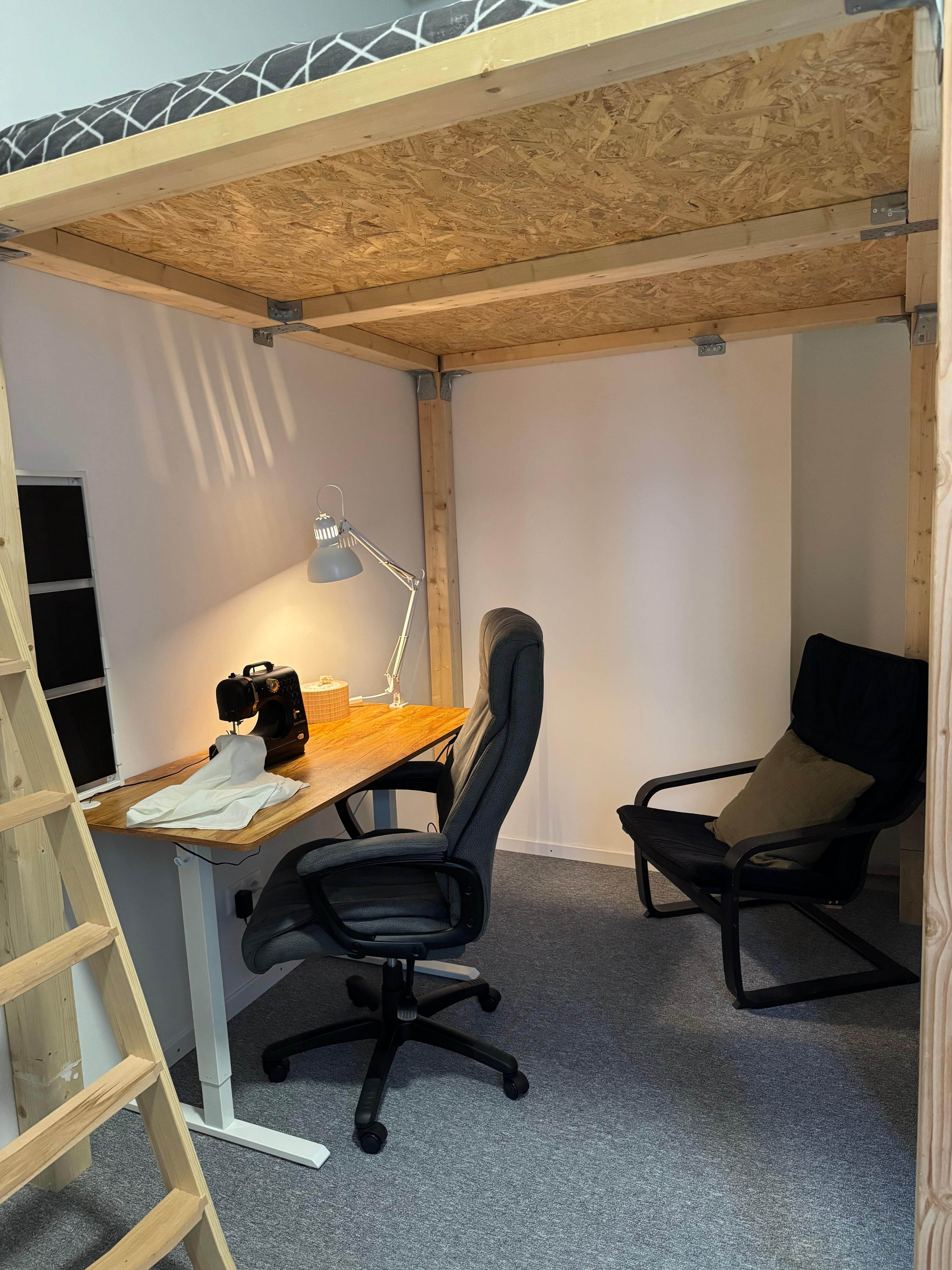 Furnished 1-Room Apartment With Terrace In A Quiet Courtyard Location (Berlin-Tiergarten)  -  Furnished 1-room apartment with terrace in a quiet courtyard location (Berlin-Tiergarten)  - Gallery -  8