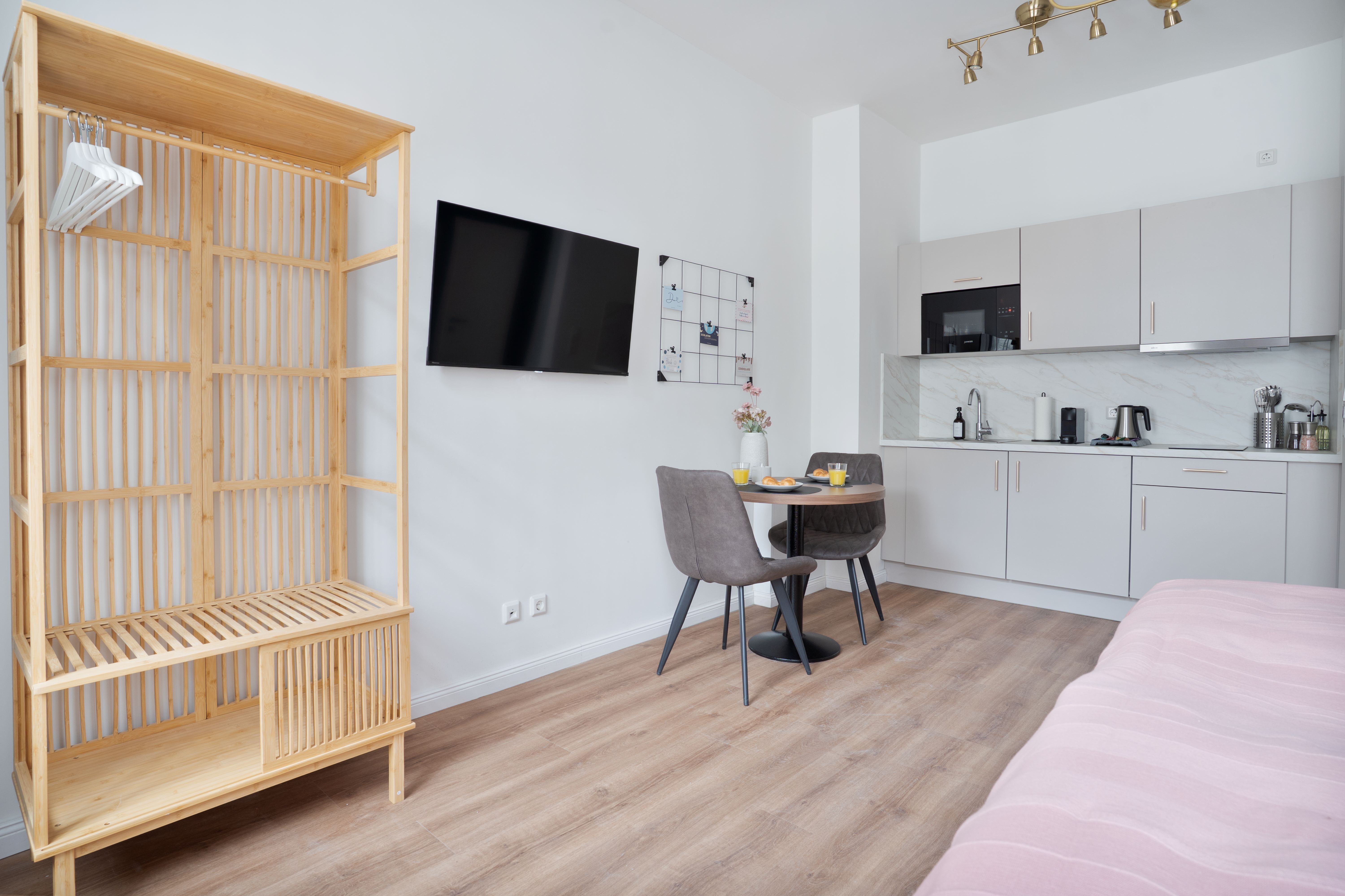 Deluxe Studio In Halle (Saale) | Center | Kitchen - 48