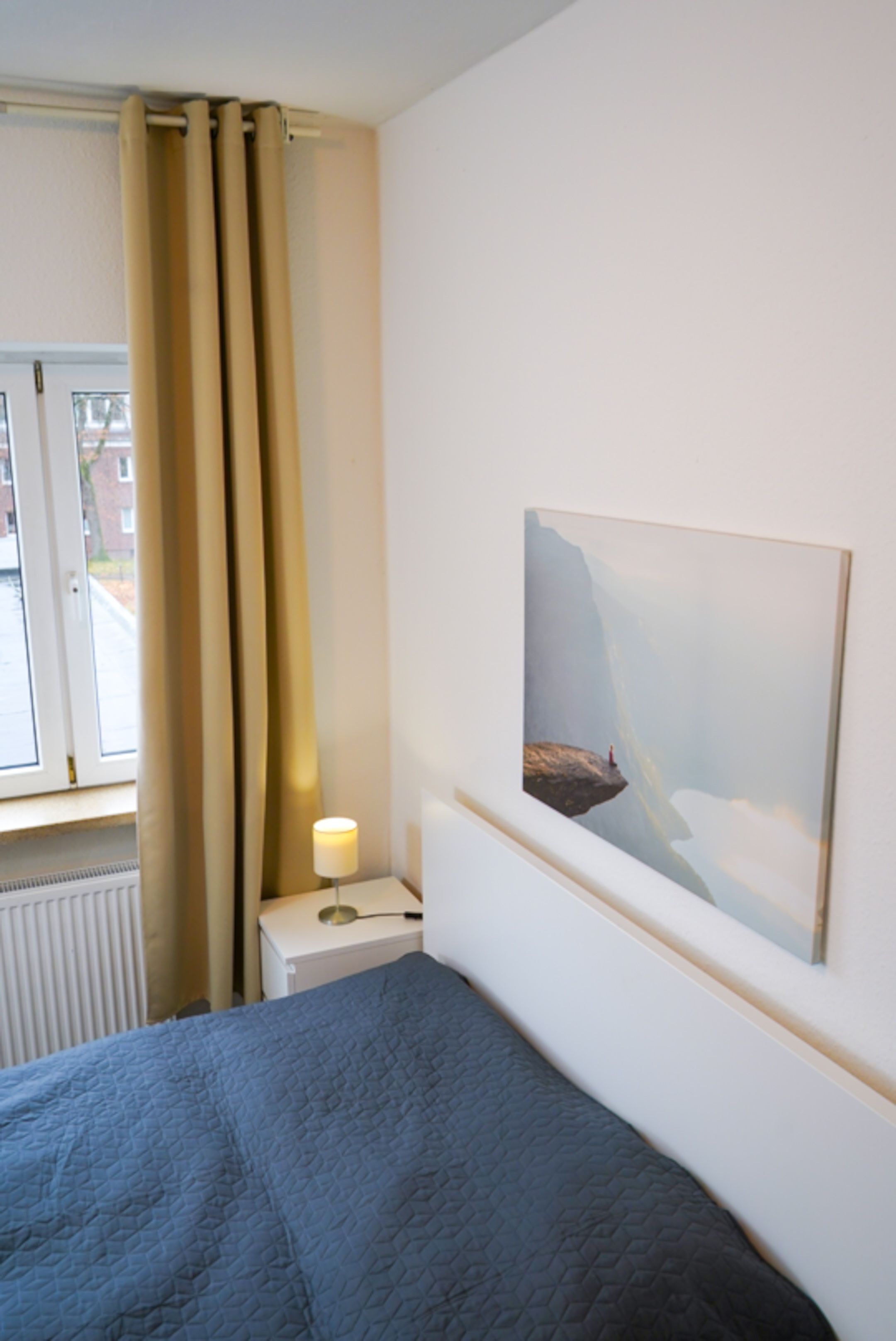  Modern City Apartment  -  Modern city apartment  - Gallery -  16