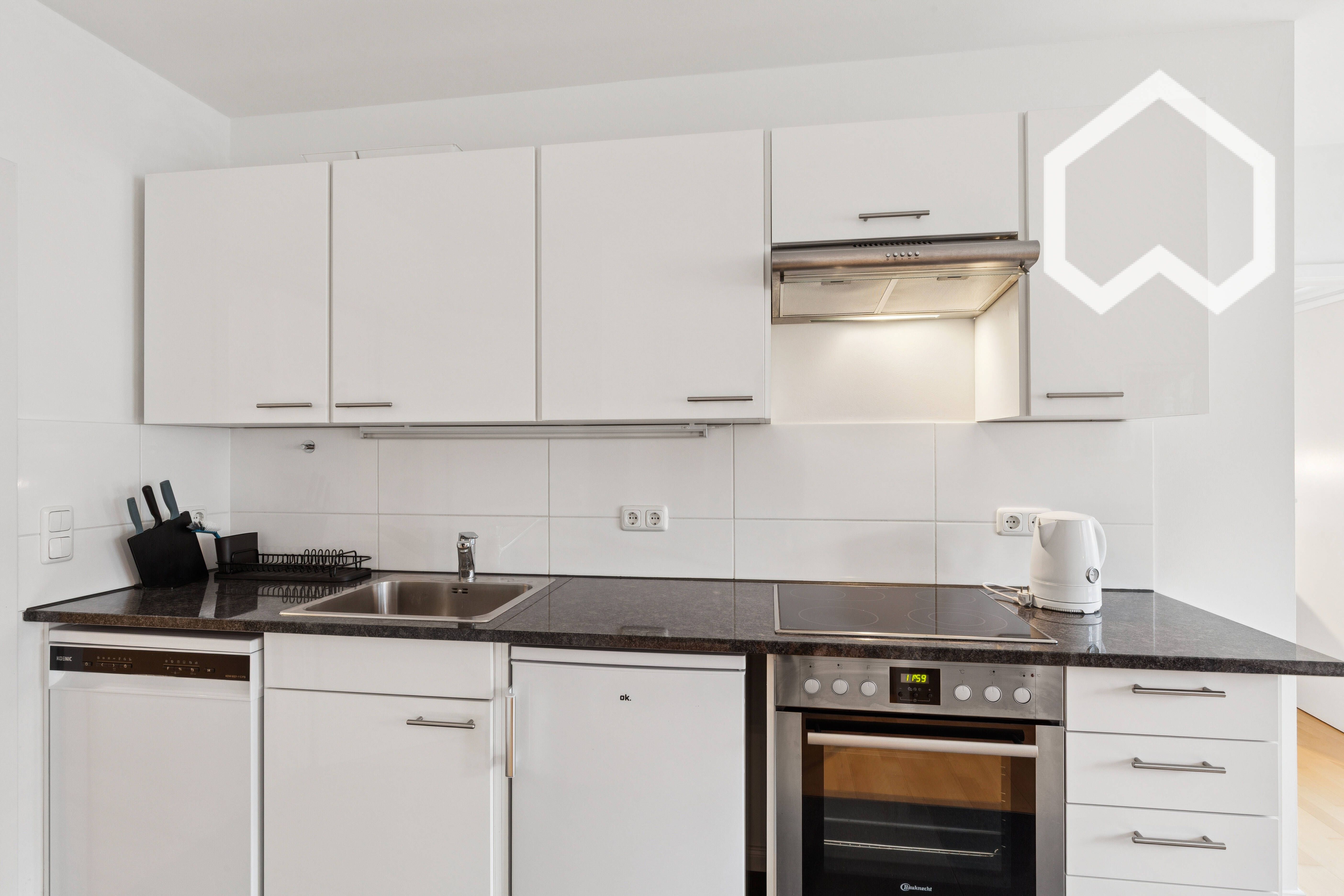  NEW! Bright, Modernly Furnished 2-Bedroom Apartment With A Balcony In Kreuzberg  -  NEW! Bright, modernly furnished 2-bedroom apartment with a balcony in Kreuzberg  - Gallery -  9