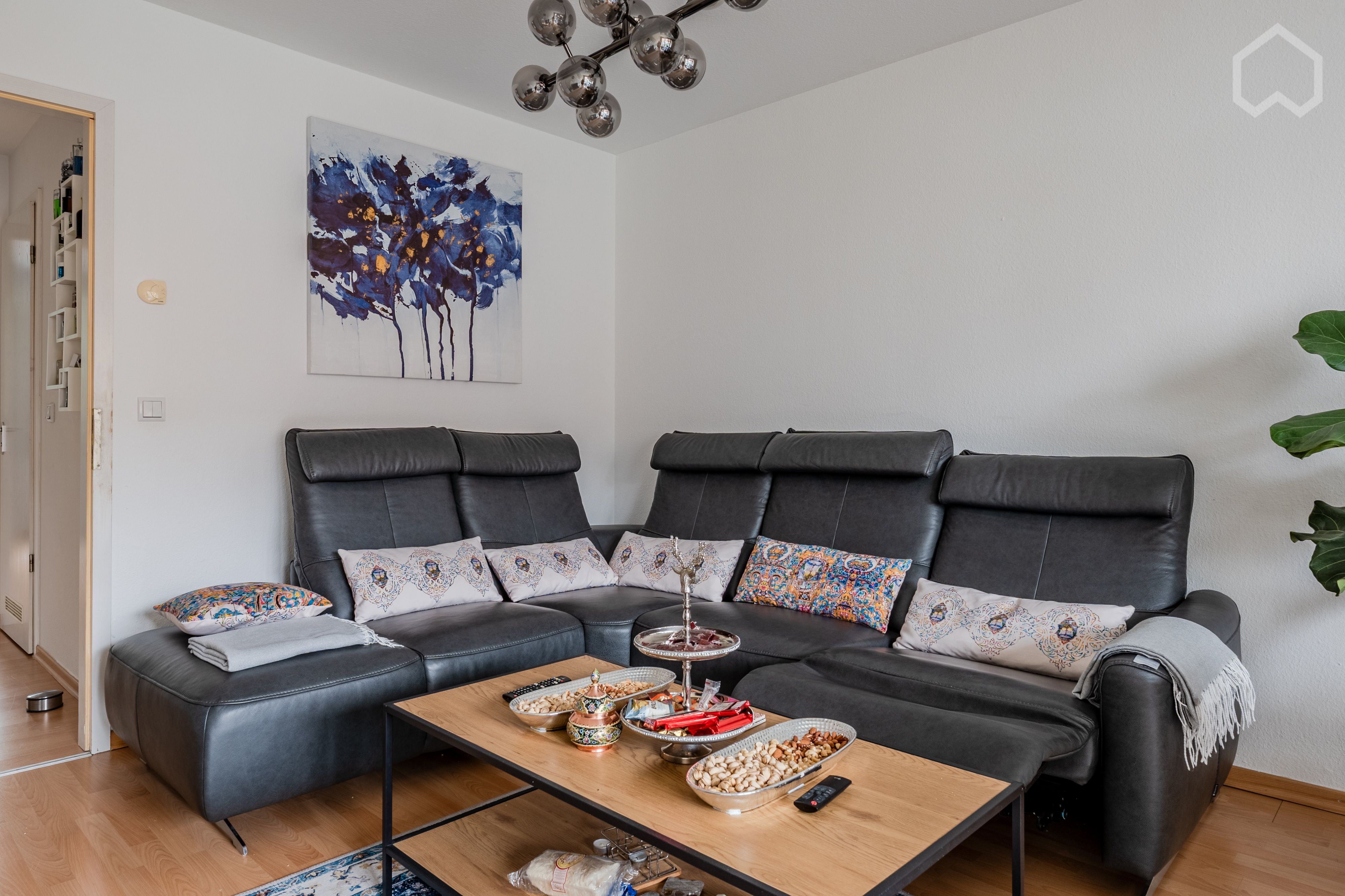  Exclusive Fully Furnished Luxury Apartment In The Heart Of Charlottenburg  -  Exclusive Fully Furnished Luxury Apartment in the Heart of Charlottenburg  - Gallery -  31