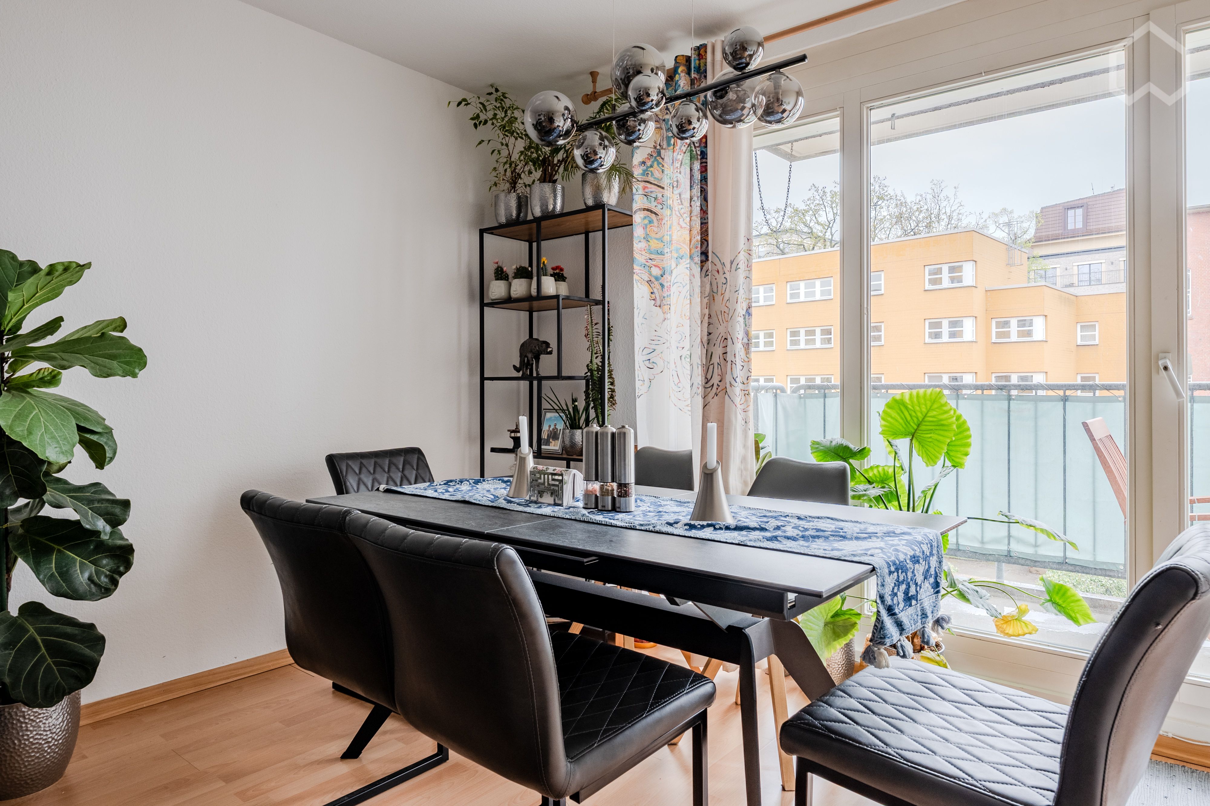  Exclusive Fully Furnished Luxury Apartment In The Heart Of Charlottenburg  -  Exclusive Fully Furnished Luxury Apartment in the Heart of Charlottenburg  - Gallery -  12