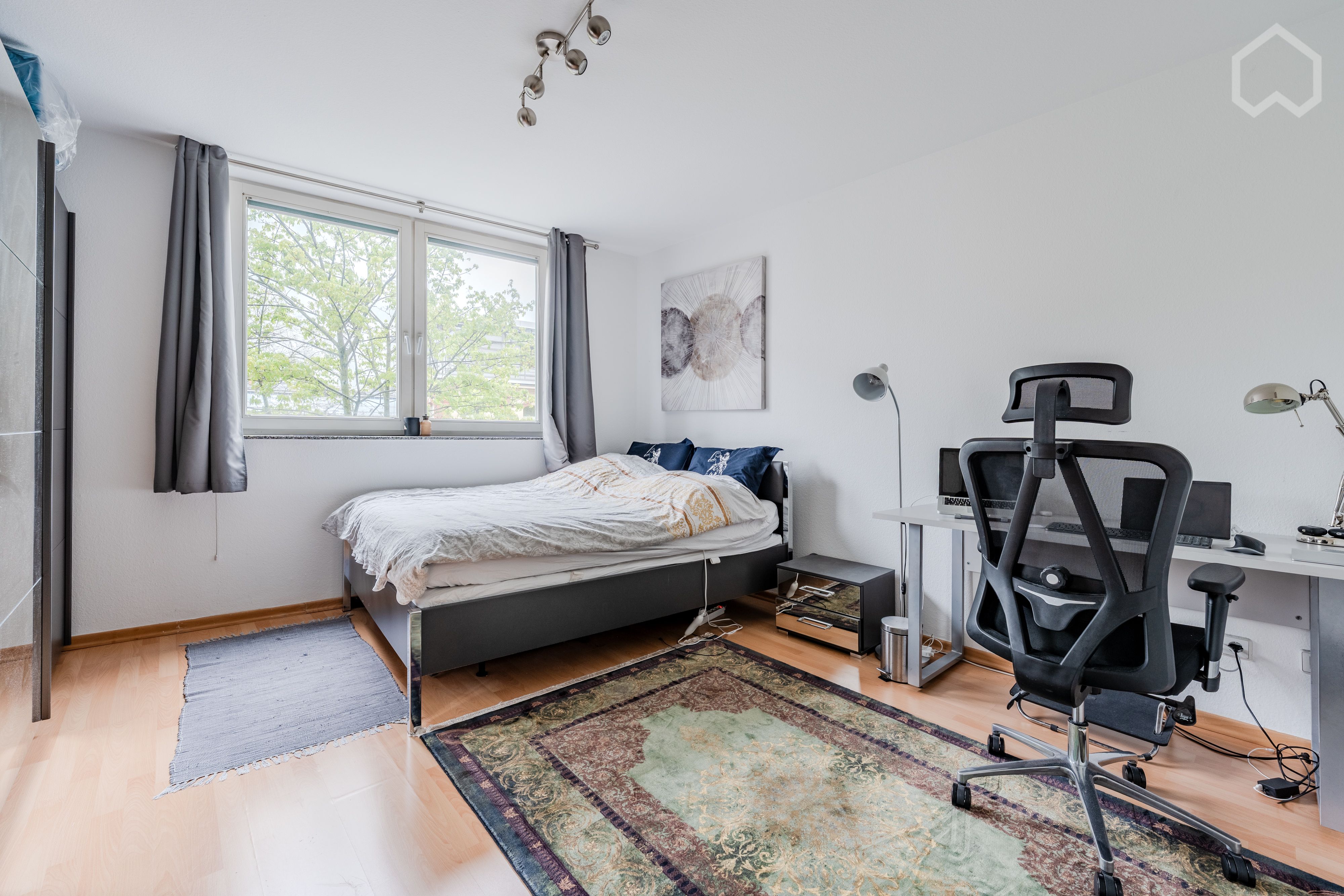  Exclusive Fully Furnished Luxury Apartment In The Heart Of Charlottenburg  -  Exclusive Fully Furnished Luxury Apartment in the Heart of Charlottenburg  - Gallery -  23