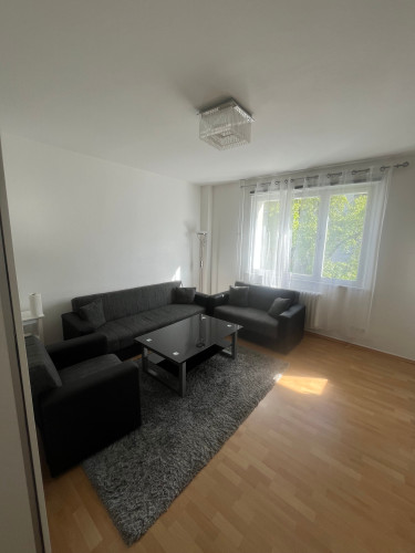 Temporary 2-room apartment with balcony in the heart of Charlottenburg