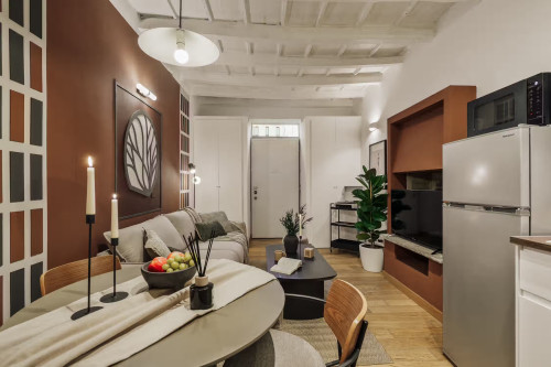 Quiet & gorgeous studio