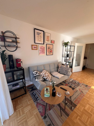 Bright, fully furnished 2-room apartment in Blasewitz, 5 minutes from the University Hospital