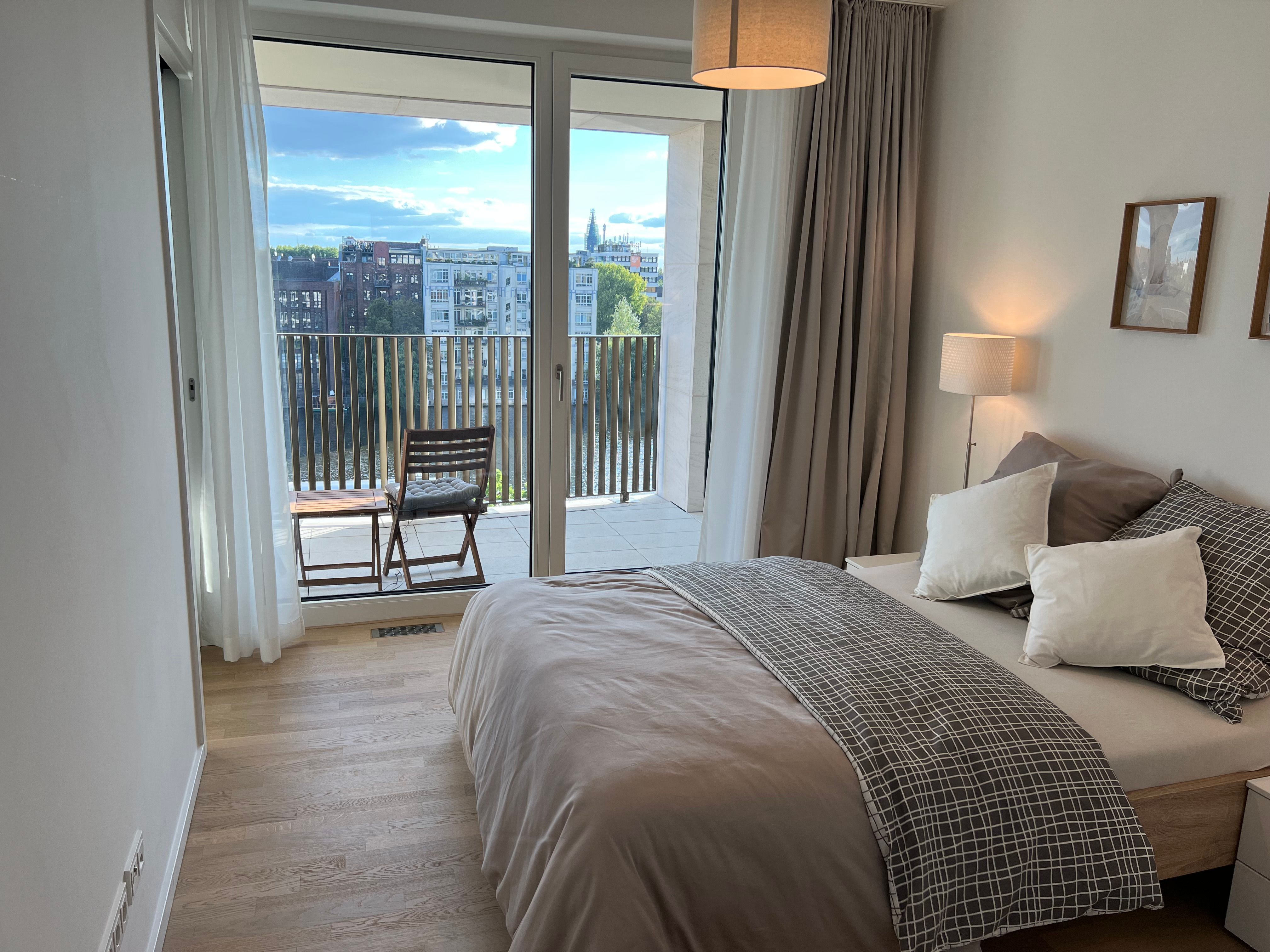 Premium Modern Two-Room Apartment In Top Location With Beautiful Views Of The River Spree, The Histo - Premium modern two-room Apartment in top location with beautiful views of the River Spree, the historic Berlin Wall and the Oberbaum Bridge - Gallery - 18