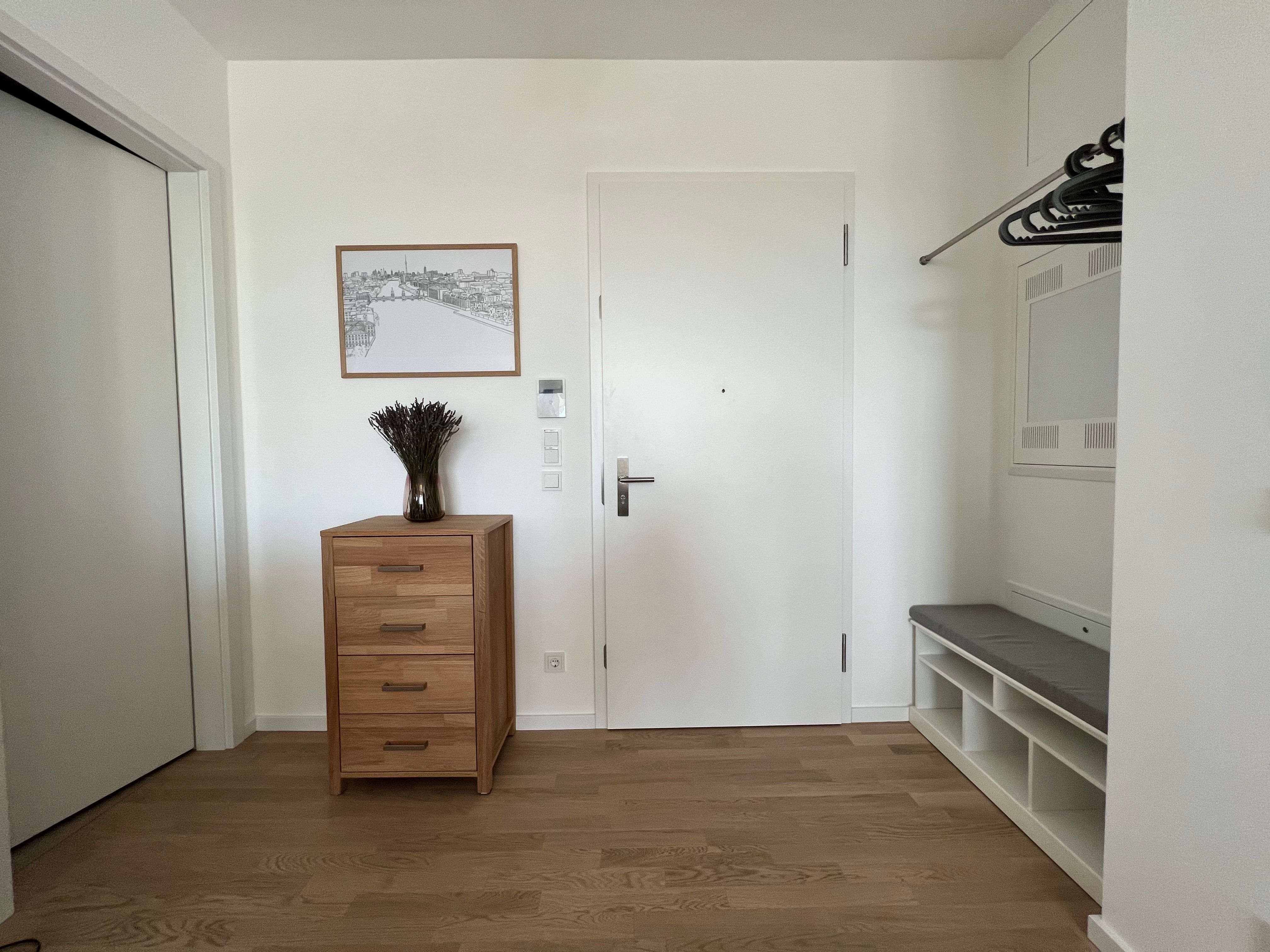 Premium Modern Two-Room Apartment In Top Location With Beautiful Views Of The River Spree, The Histo - Premium modern two-room Apartment in top location with beautiful views of the River Spree, the historic Berlin Wall and the Oberbaum Bridge - Gallery - 5