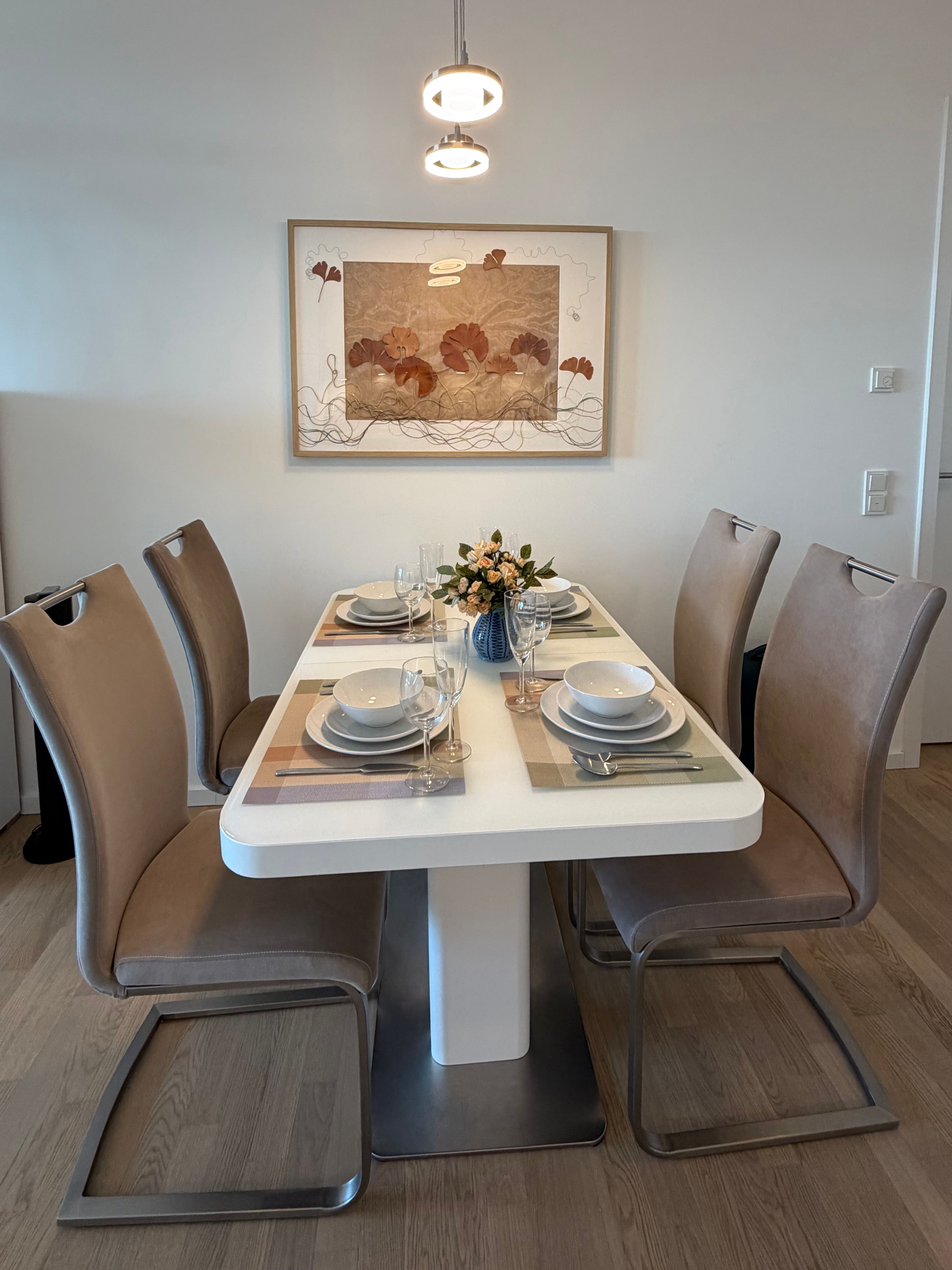  Premium Two-Room Apartment With Beautiful Views Of The River Spree, Historical Berlin Wall And The O  -  Premium two-room Apartment with beautiful views of the River Spree, historical Berlin Wall and the Oberbaum Bridge in top location  - Gallery -  33