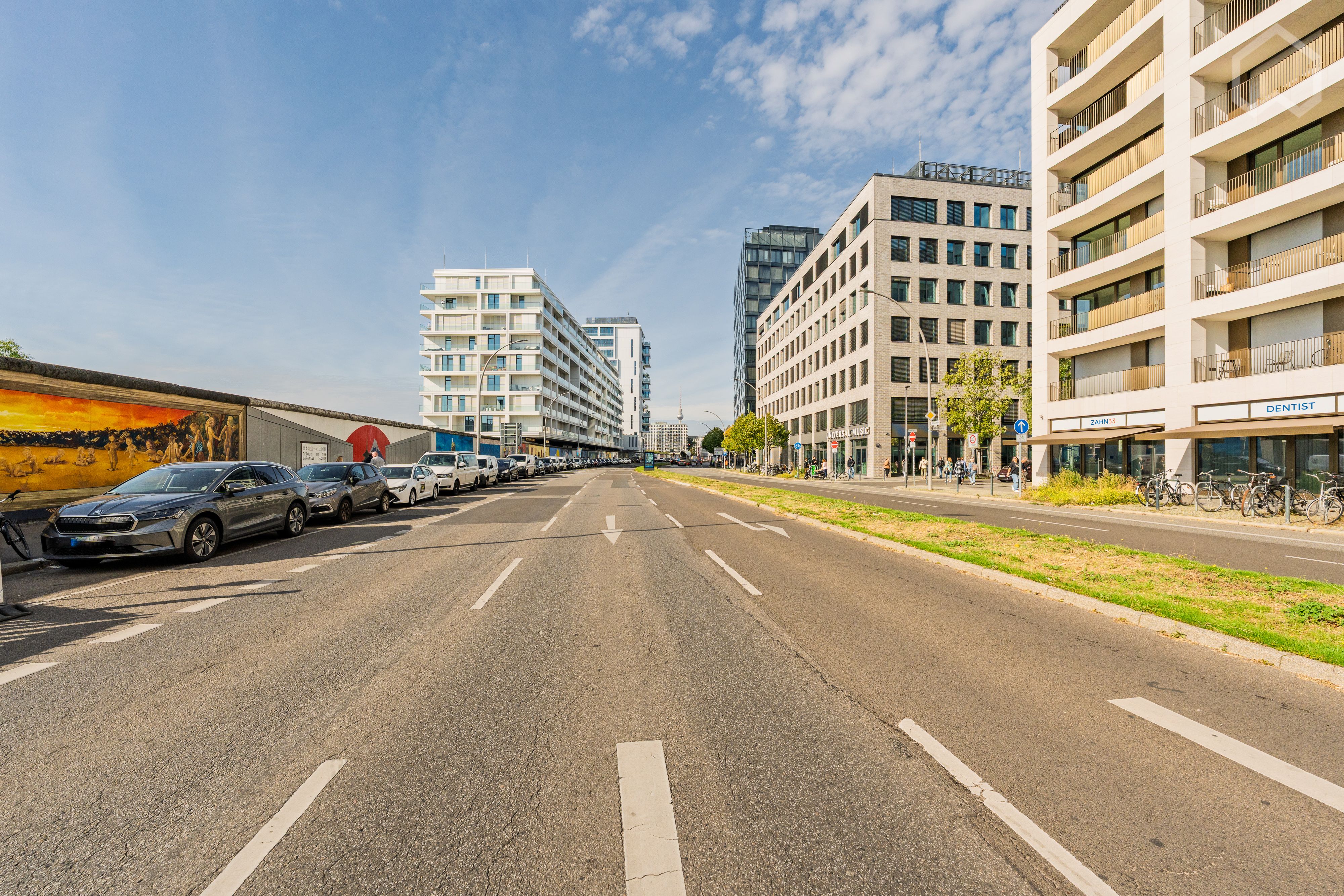  Premium Two-Room Apartment With Beautiful Views Of The River Spree, Historical Berlin Wall And The O  -  Premium two-room Apartment with beautiful views of the River Spree, historical Berlin Wall and the Oberbaum Bridge in top location  - Gallery -  16
