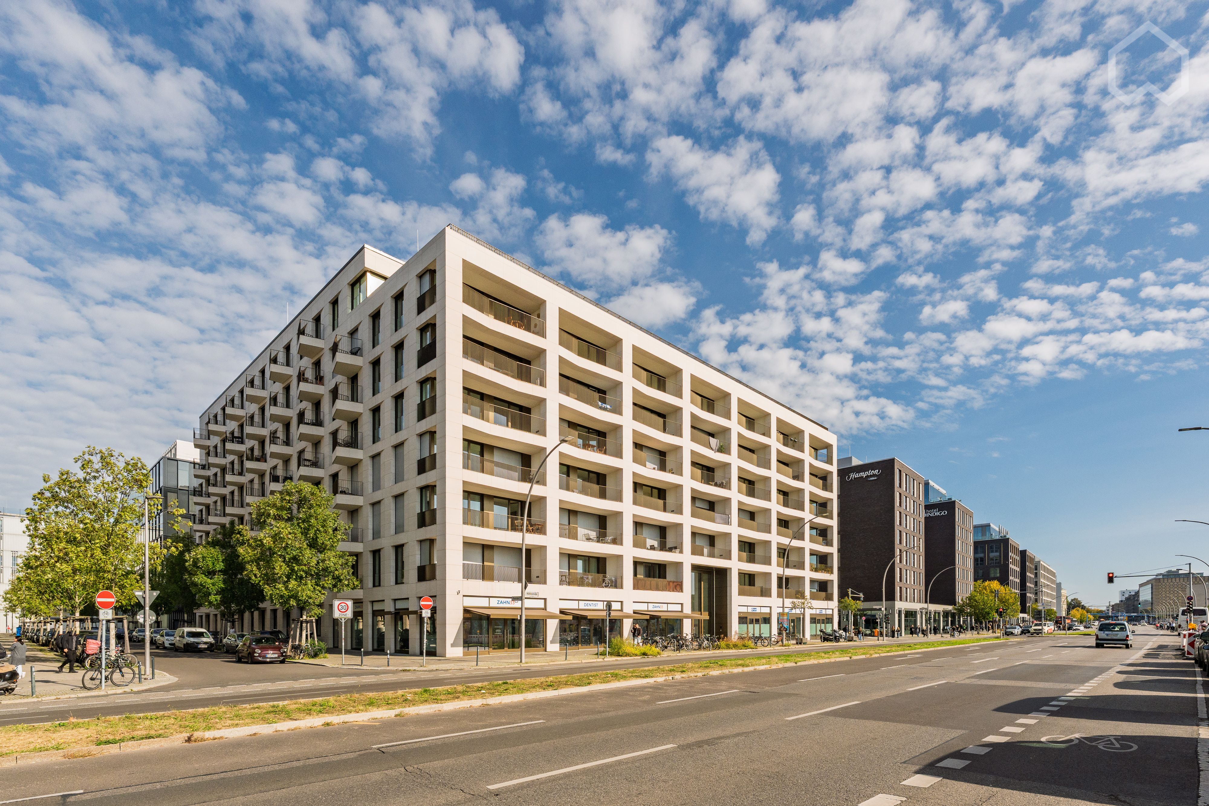  Premium Two-Room Apartment With Beautiful Views Of The River Spree, Historical Berlin Wall And The O  -  Premium two-room Apartment with beautiful views of the River Spree, historical Berlin Wall and the Oberbaum Bridge in top location  - Gallery -  14