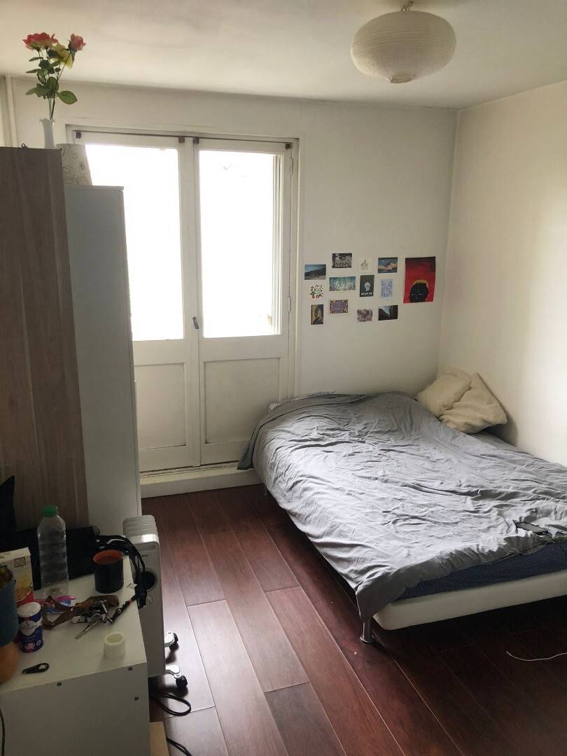 Room 2 - 105m² Private room in a flatshare for 4 people - Gallery - 1