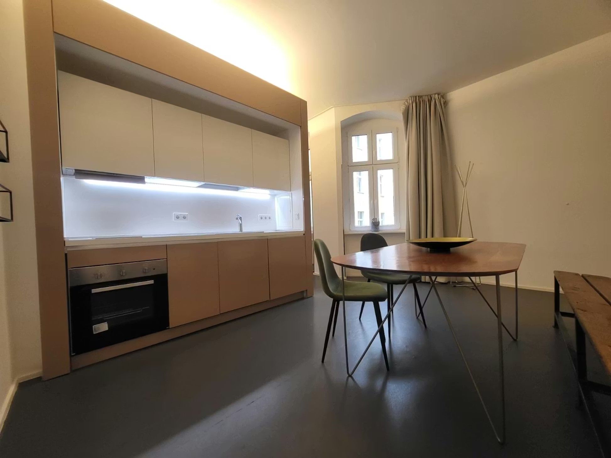  Modern Studio In Kreuzberg  -  Modern Studio in Kreuzberg  - Gallery -  6