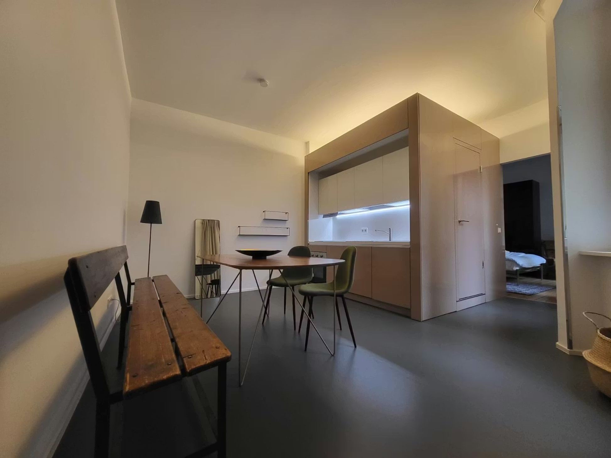  Modern Studio In Kreuzberg  -  Modern Studio in Kreuzberg  - Gallery -  7