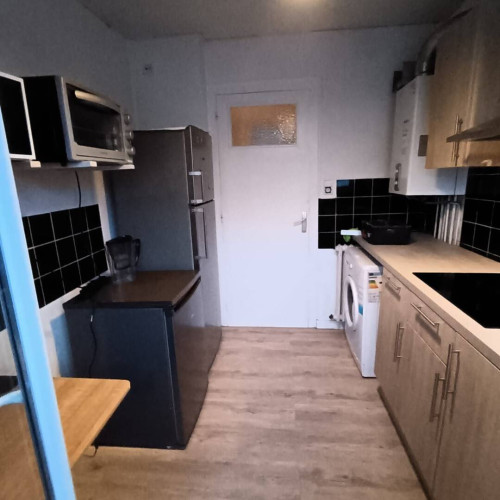 90m² Private room in a flatshare for 5 people