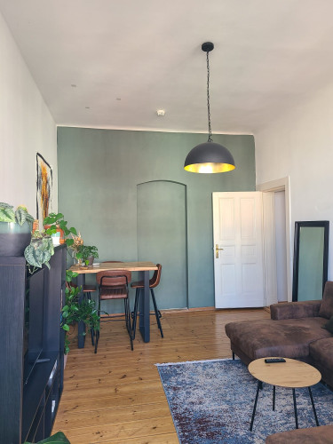 Stylish Furnished Apartment with Balcony in the Heart of Berlin-Friedrichshain