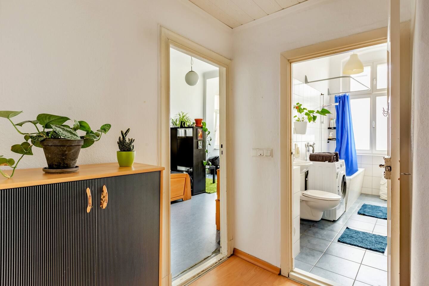  Stylish Furnished Apartment With Balcony In The Heart Of Berlin-Friedrichshain  -  Stylish Furnished Apartment with Balcony in the Heart of Berlin-Friedrichshain  - Gallery -  7