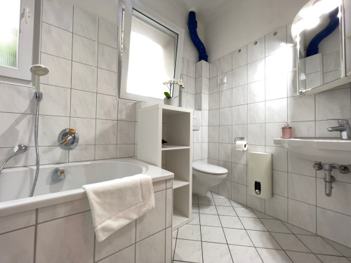 Large maisonette apartment by Rabe Washing machine Terrace (15 min. KA City | 10 min. KIT Nord | 8 min. Daimler | 5 min. MiRO) - Gallery - 9