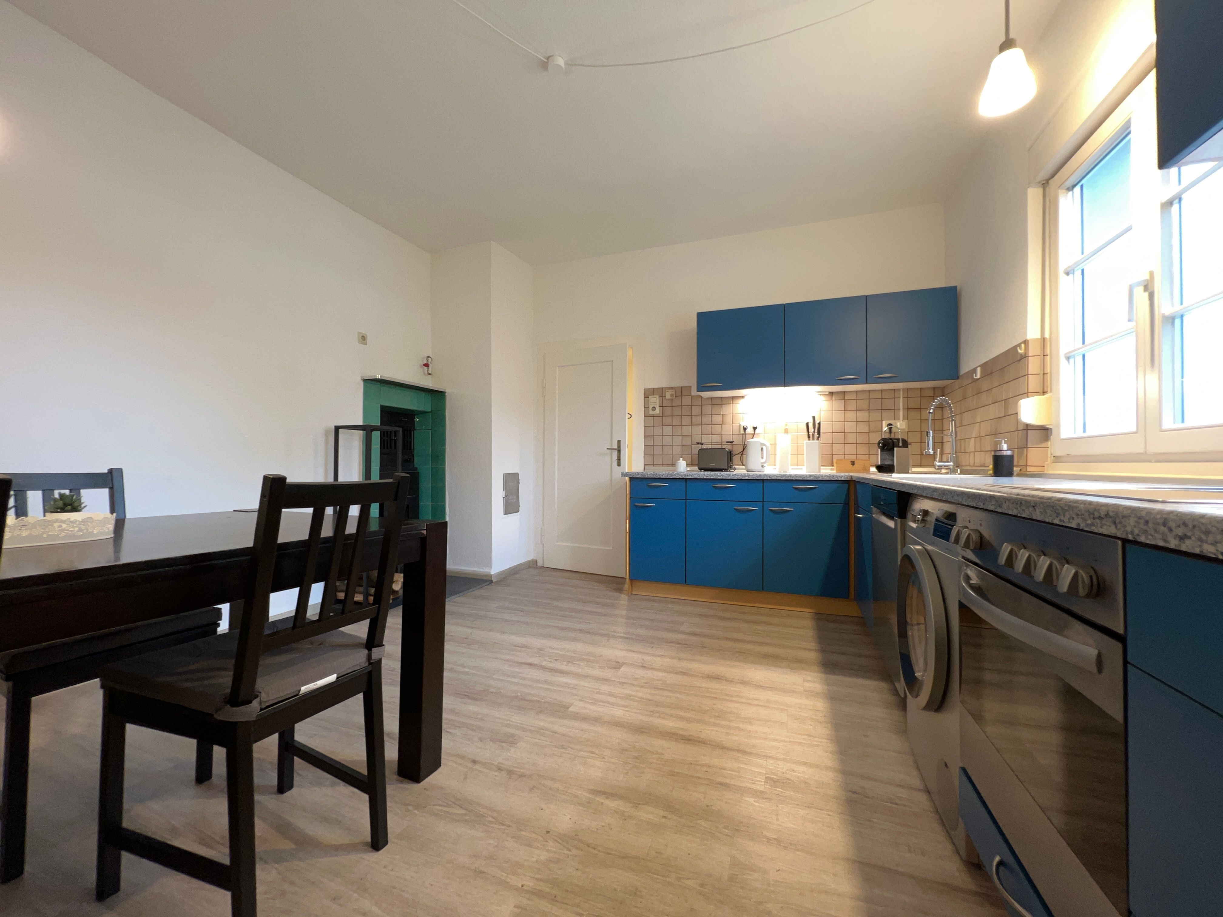 Large Maisonette Apartment By Rabe Washing Machine Terrace (15 Min. KA City | 10 Min. KIT Nord | 8 M - 10