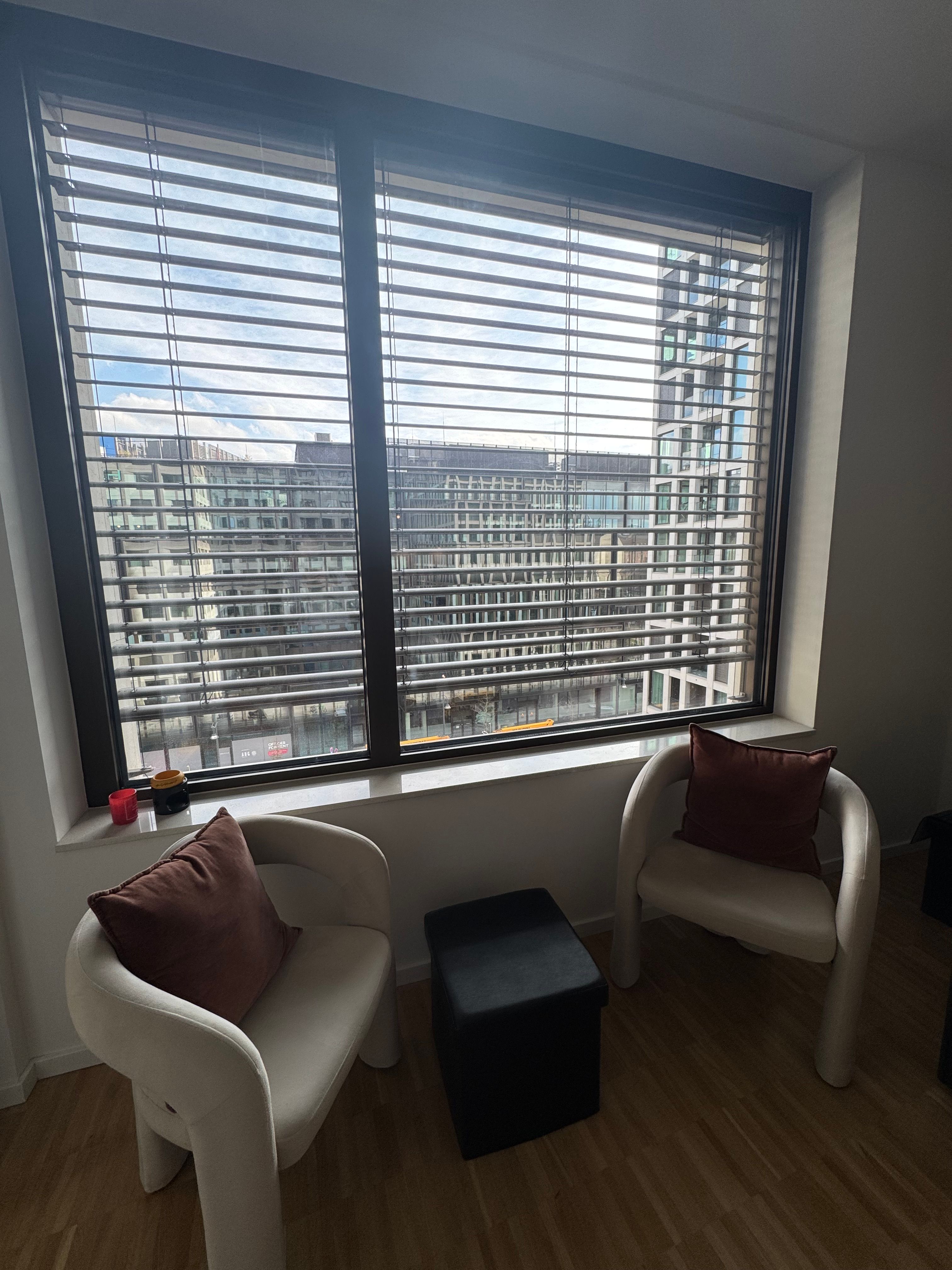  Beautiful 3- Room Designer Apartment In Berlin Mitte (80m2) – Fully Furnished + Balcony + Gym + Conc  -  Beautiful 3- room Designer Apartment in Berlin Mitte (80m2) – Fully Furnished + Balcony + Gym + Concierge  - Gallery -  5