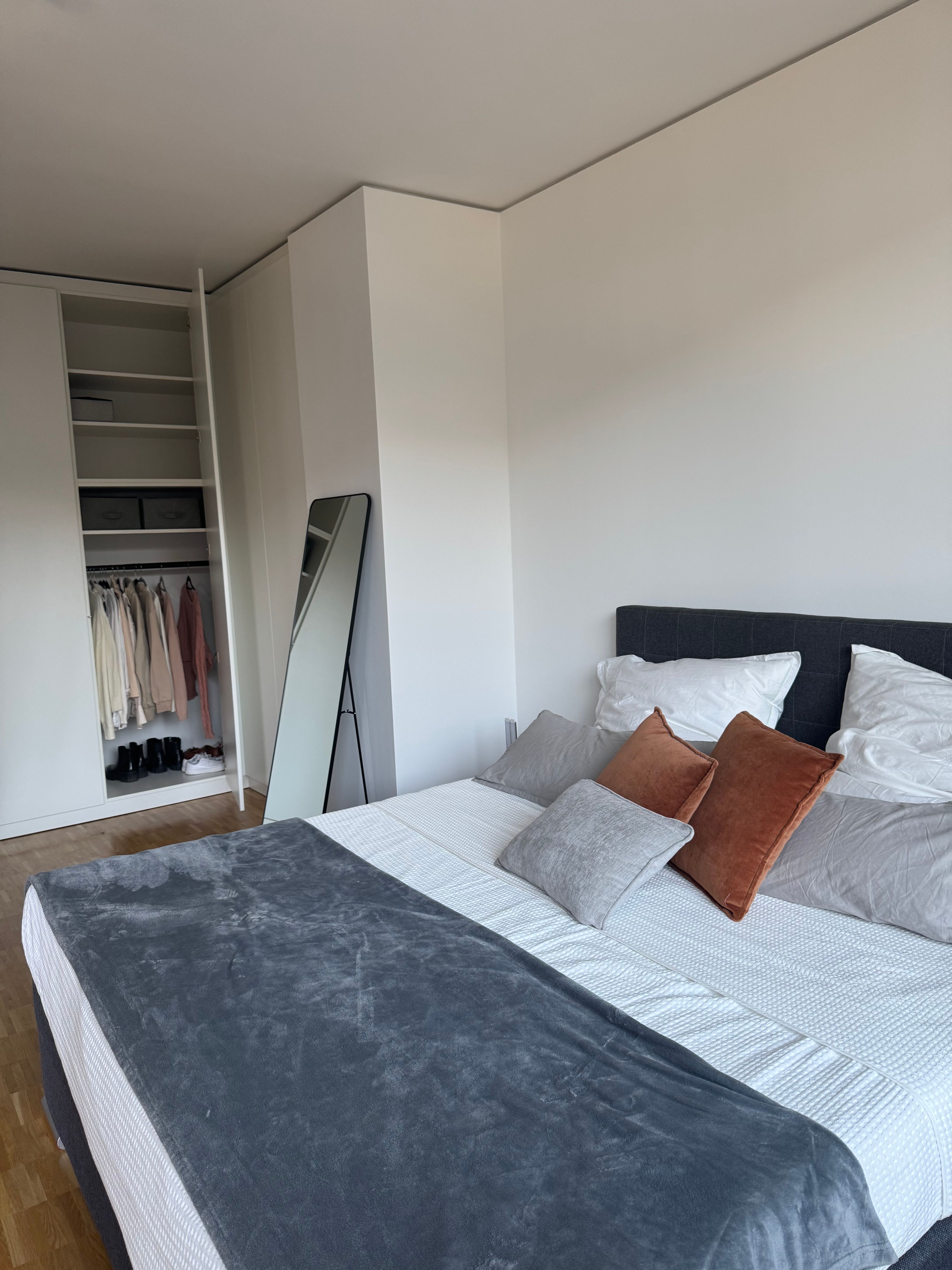  Beautiful 3- Room Designer Apartment In Berlin Mitte (80m2) – Fully Furnished + Balcony + Gym + Conc  -  Beautiful 3- room Designer Apartment in Berlin Mitte (80m2) – Fully Furnished + Balcony + Gym + Concierge  - Gallery -  15