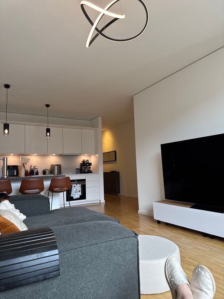  Beautiful 3- Room Designer Apartment In Berlin Mitte (80m2) – Fully Furnished + Balcony + Gym + Conc  -  Beautiful 3- room Designer Apartment in Berlin Mitte (80m2) – Fully Furnished + Balcony + Gym + Concierge  - Gallery -  7