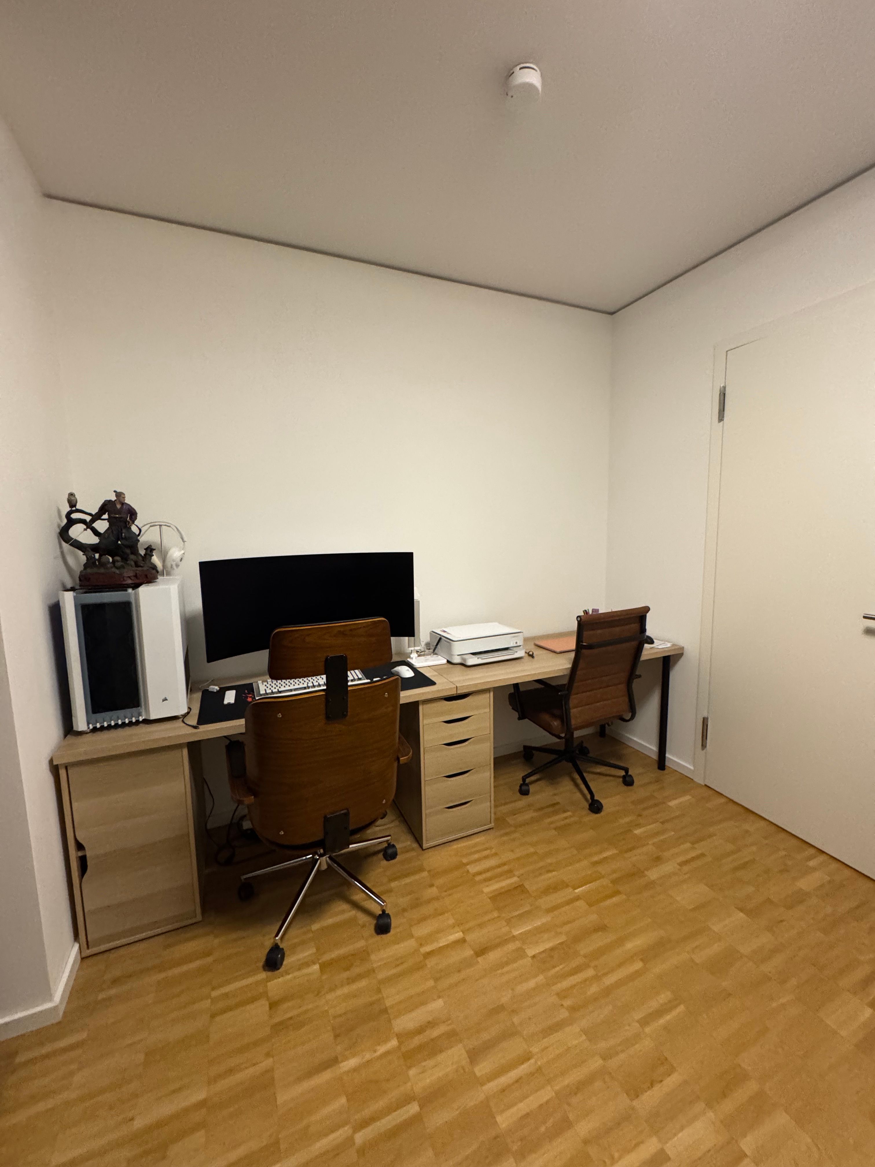  Beautiful 3- Room Designer Apartment In Berlin Mitte (80m2) – Fully Furnished + Balcony + Gym + Conc  -  Beautiful 3- room Designer Apartment in Berlin Mitte (80m2) – Fully Furnished + Balcony + Gym + Concierge  - Gallery -  10