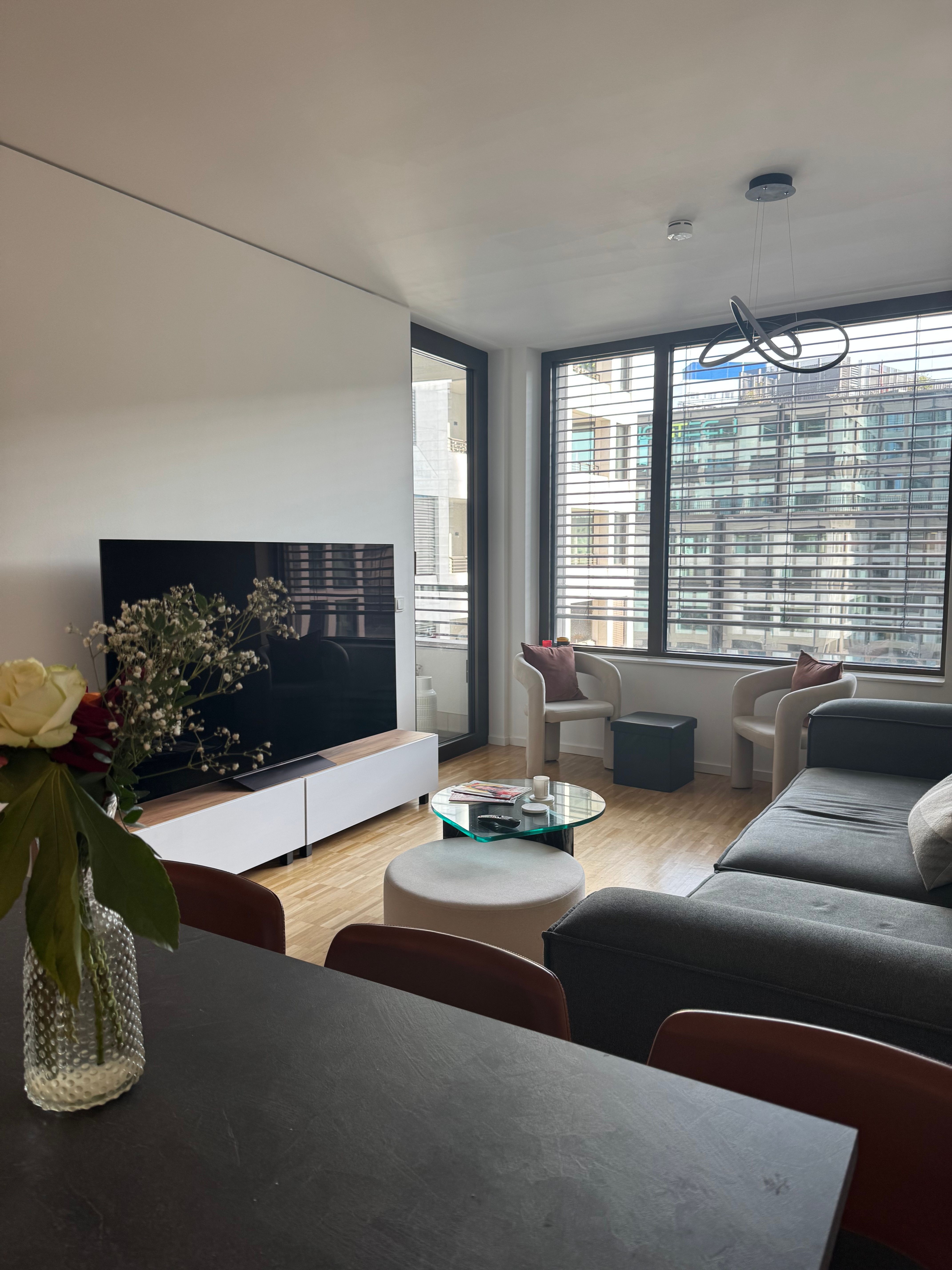  Beautiful 3- Room Designer Apartment In Berlin Mitte (80m2) – Fully Furnished + Balcony + Gym + Conc  -  Beautiful 3- room Designer Apartment in Berlin Mitte (80m2) – Fully Furnished + Balcony + Gym + Concierge  - Gallery -  24
