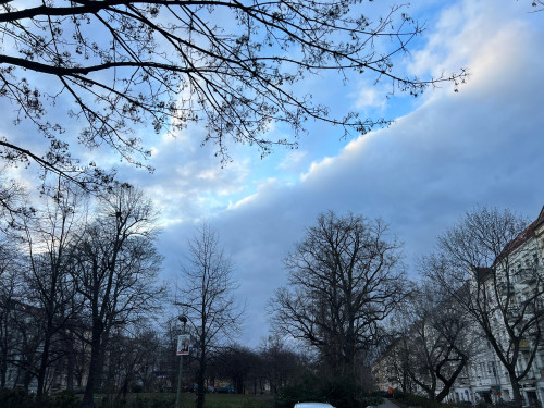 Premium apartment with a beautiful view of Helmholtzplatz