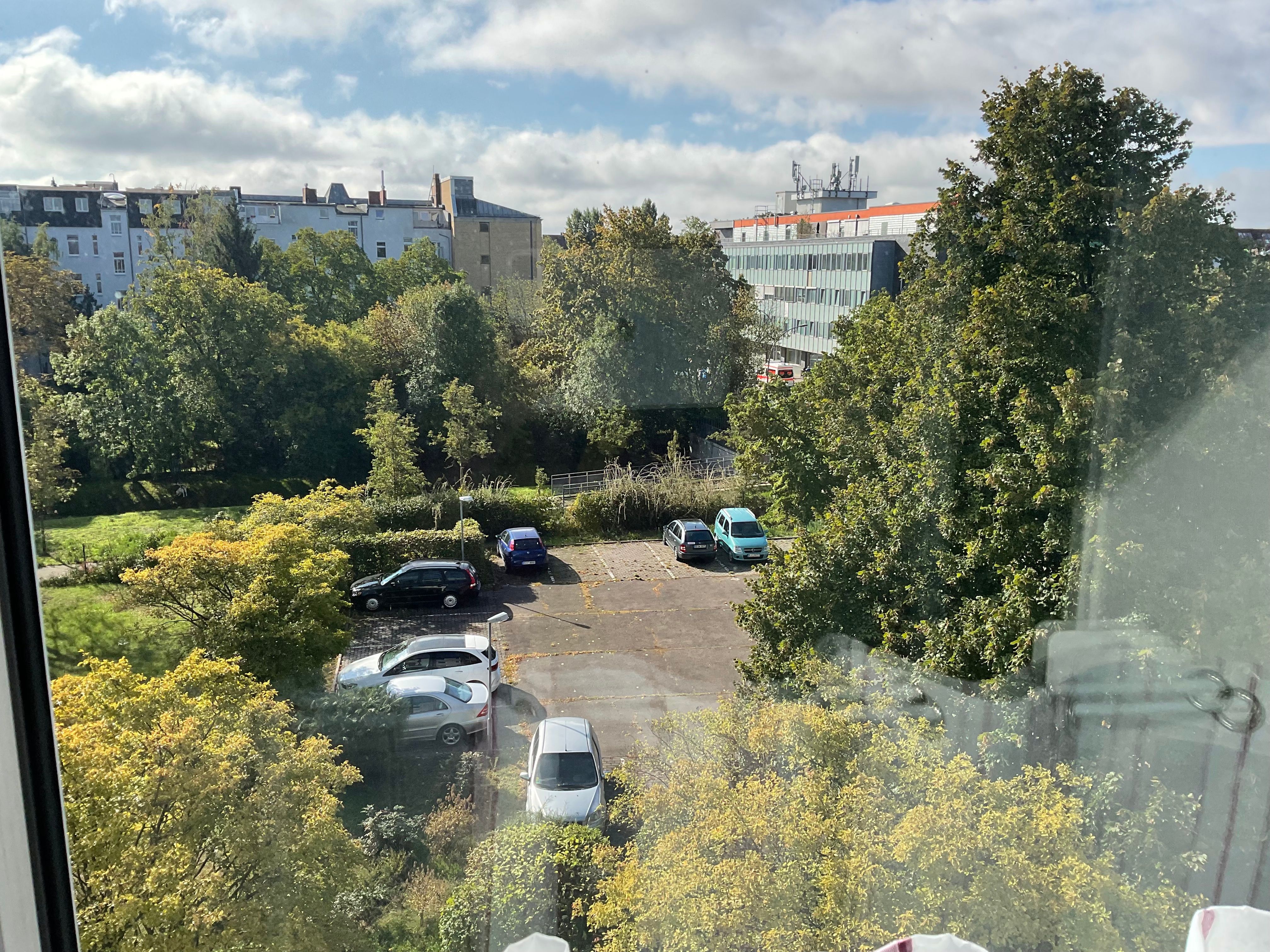 Studio Attic Apartment Near Spandau Train Station - Studio attic apartment near Spandau train station - Gallery - 4
