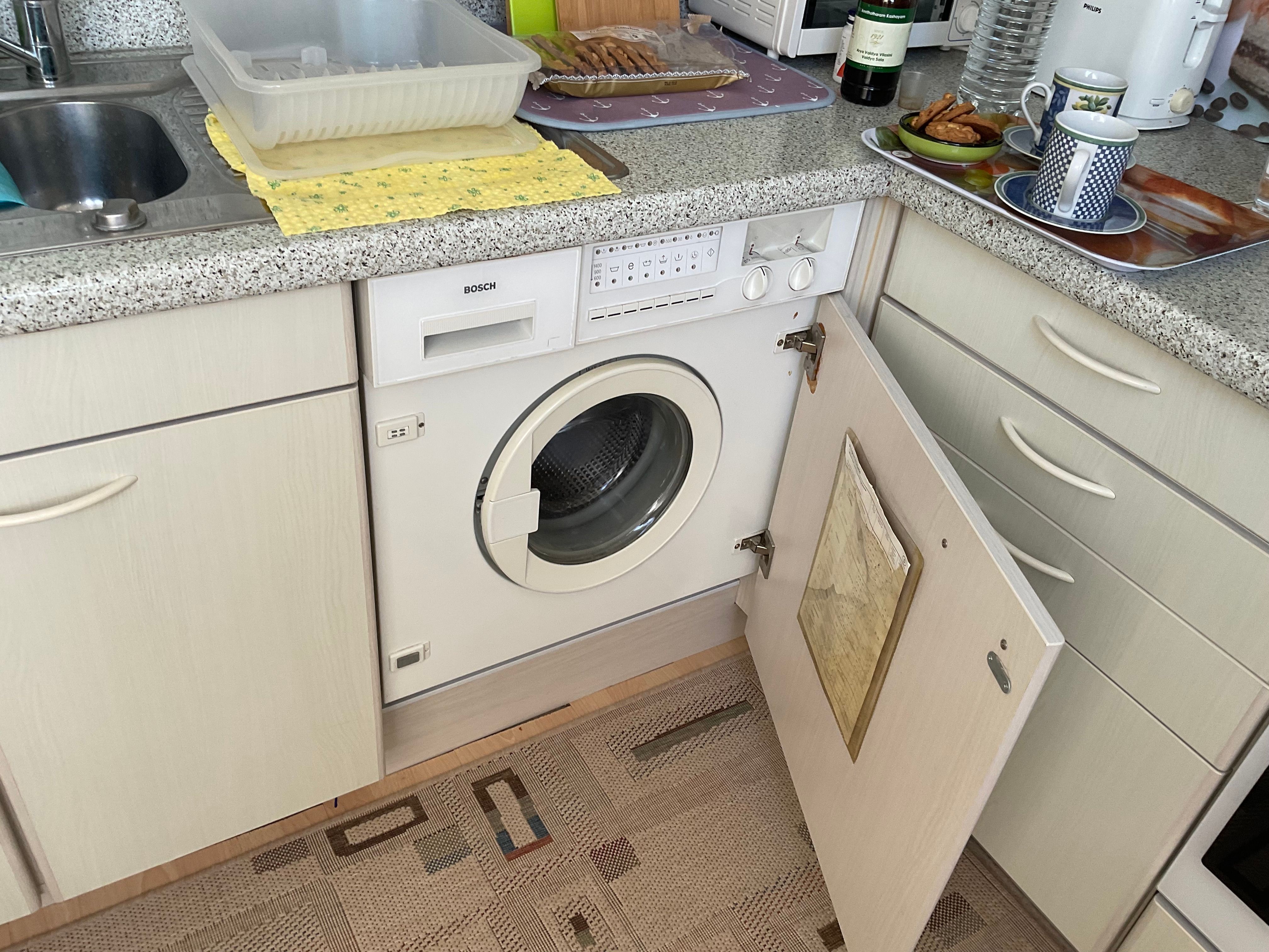 Studio Attic Apartment Near Spandau Train Station - Studio attic apartment near Spandau train station - Gallery - 7