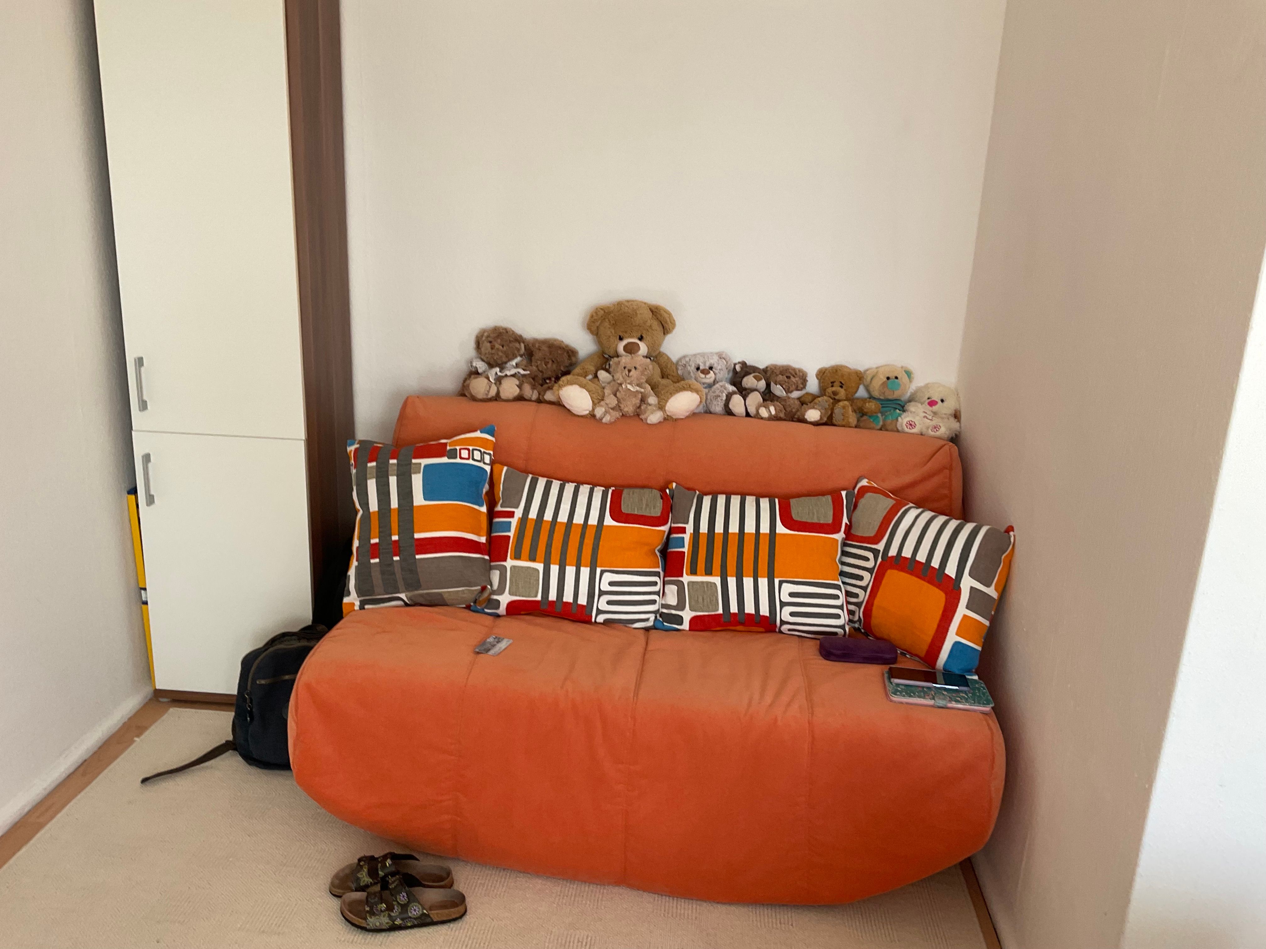 Studio Attic Apartment Near Spandau Train Station - Studio attic apartment near Spandau train station - Gallery - 9