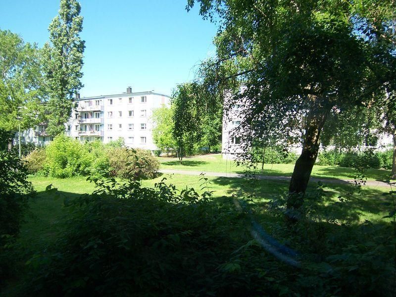  Charming Apartment With Sunny Balcony In Plänterwald  -  Charming apartment with sunny balcony in Plänterwald  - Gallery -  3