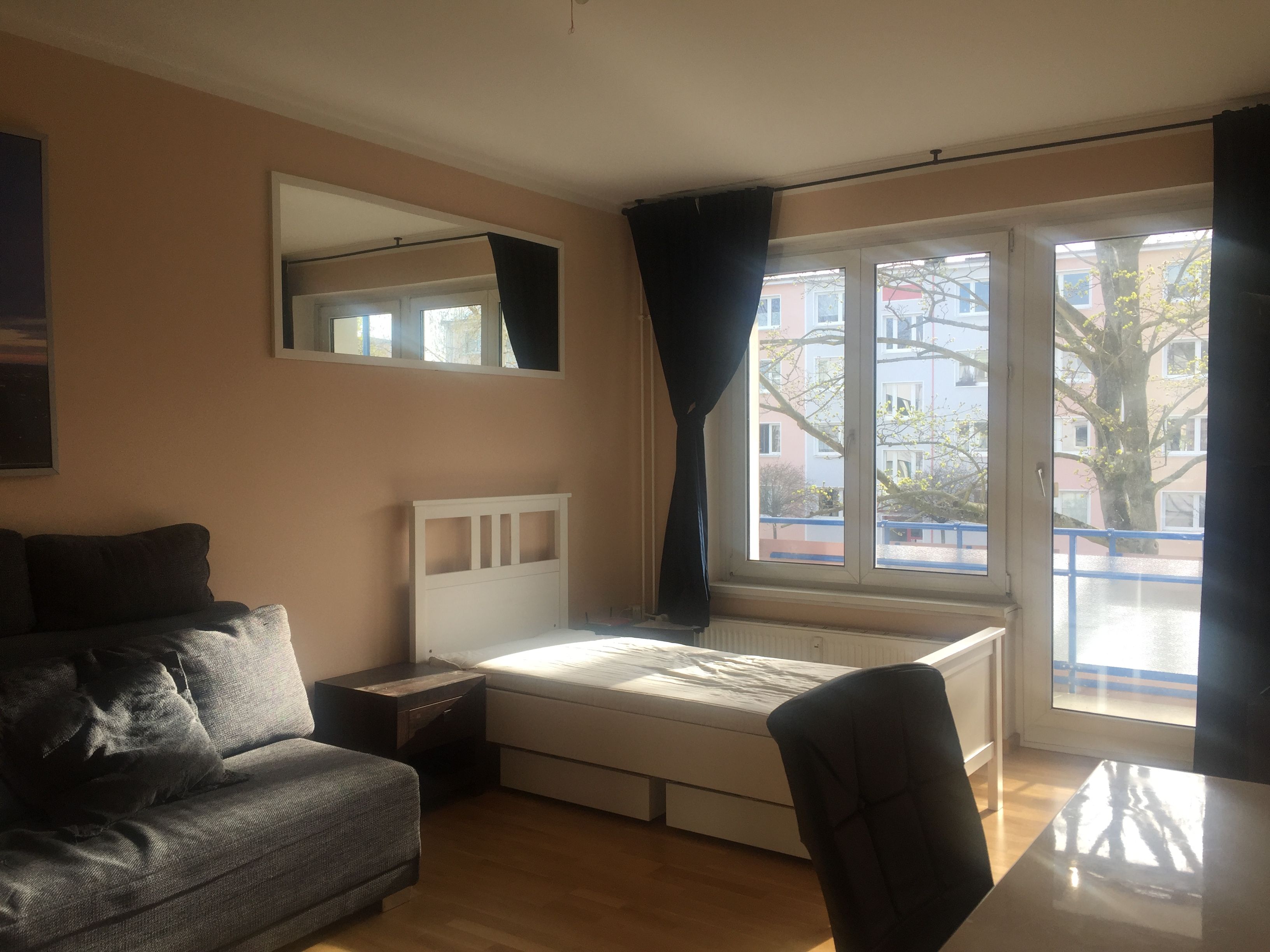  Charming Apartment With Sunny Balcony In Plänterwald  -  Charming apartment with sunny balcony in Plänterwald  - Gallery -  6